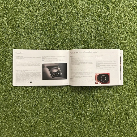 2021 Lincoln Aviator Owners Manual (Reserve, Grand Touring, Black Label, Sport) - Picture 7 of 12